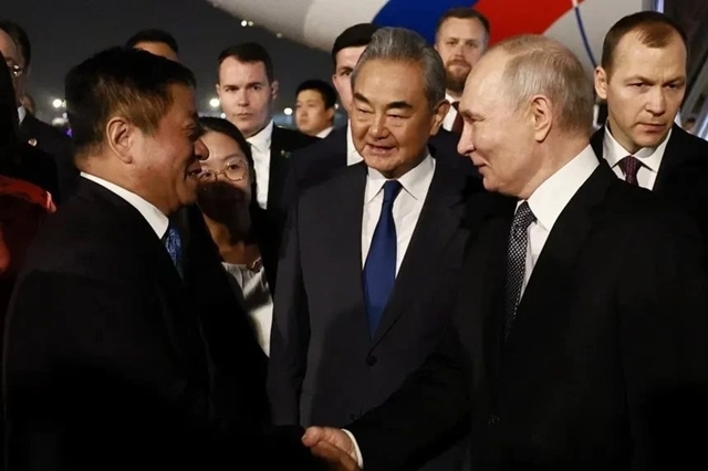 tong-thong-nga-1779255707356-1779255707919498445894