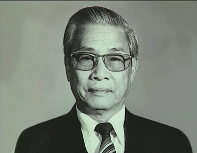 dong-chi-vo-van-kiet-nha-lanh-dao-xuat-sac-cua-dang-nha-nuoc-va-nhan-dan-ta