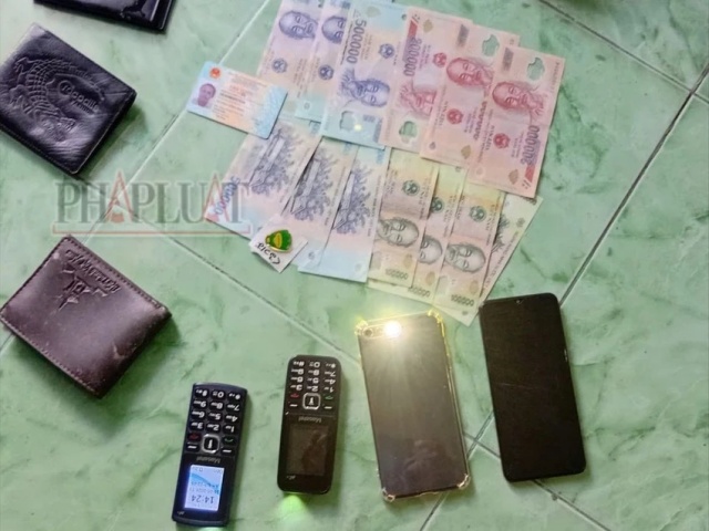 cu-ong-70-tuoi-ban-ve-so-1-1276-5897-jpg