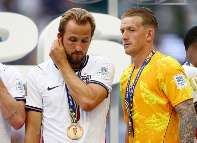 2026_07_18T233944Z_2101601073_UP1EM7I1T8LS5_RTRMADP_3_SOCCER_WORLDCUP_FRA_ENG