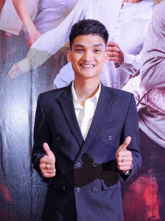 mac-van-khoa-luc-nho-toi-bi-tu-ky-nen-rat-it-noi-bay-gio-cung-nhat-lam-20210319091321243