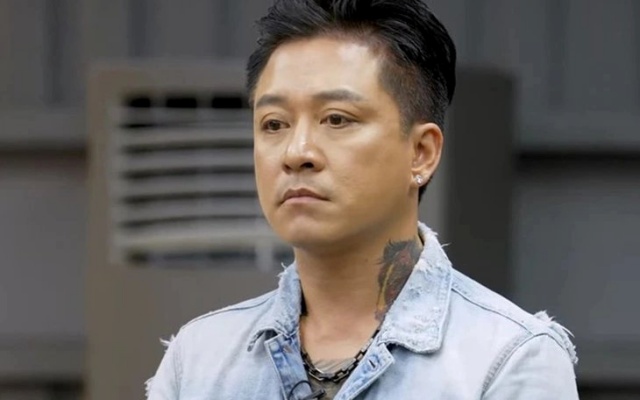 ca-si-tuan-hung-co-cong-viec-moi-tai-my-100260826151923003