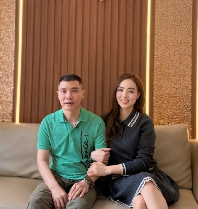 1731373146-vo-tre-nsnd-cong-ly-nhac-den-chuyen-mang-bau-sau-3-nam-dam-cuoi-gioi-viec-trong-tre-du-chua-co-con-97-8-n-8698-375-width780height820