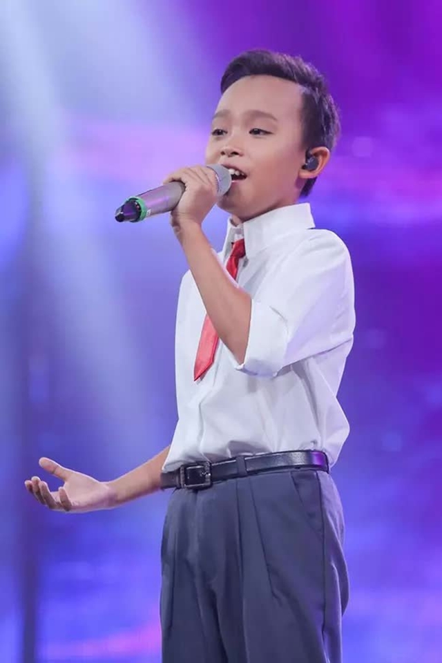 ho-van-cuong-1-120917-1789970783633-1789970784030362194980
