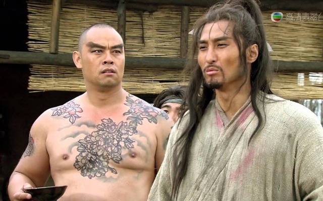 thuy-hu-vo-tong-lam-xung-va-lo-tri-tham-ten-goi-ung-nghiem-ky-la-voi-cuoc-doi-204420190