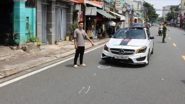 bat-tai-xe-mercedes-tong-2-nguoi-o-vung-tau-roi-bo-tron-1-1613-5967-8207-3383