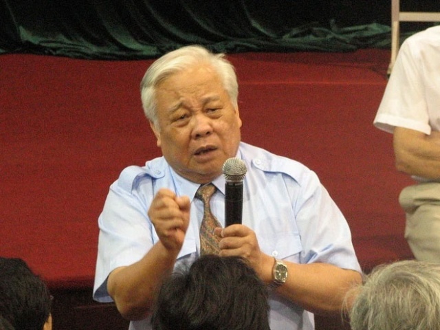 giao-su-nguyen-van-hieu-2