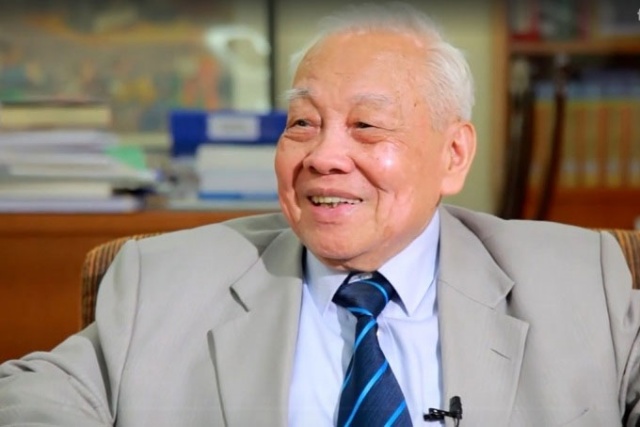 giao-su-nguyen-van-hieu-3