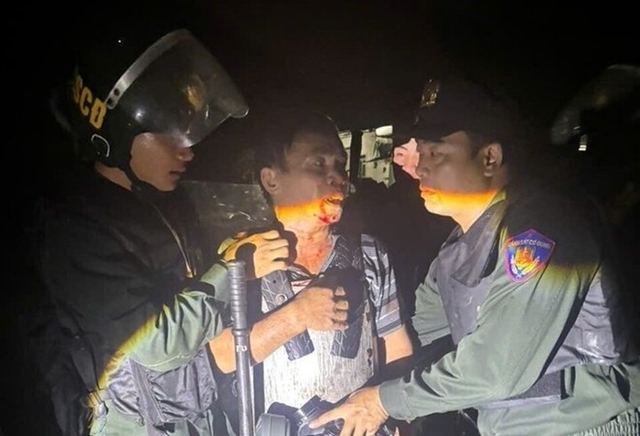pk02_khong_che_doi_tuong_chong_nguoi_thi_hanh_cong_vu_dang_19435380
