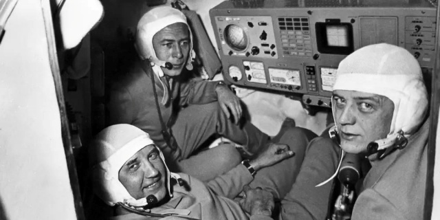 tham-kich-cua-3-phi-hanh-gia-lien-xo-tren-tau-soyuz-11-post993018