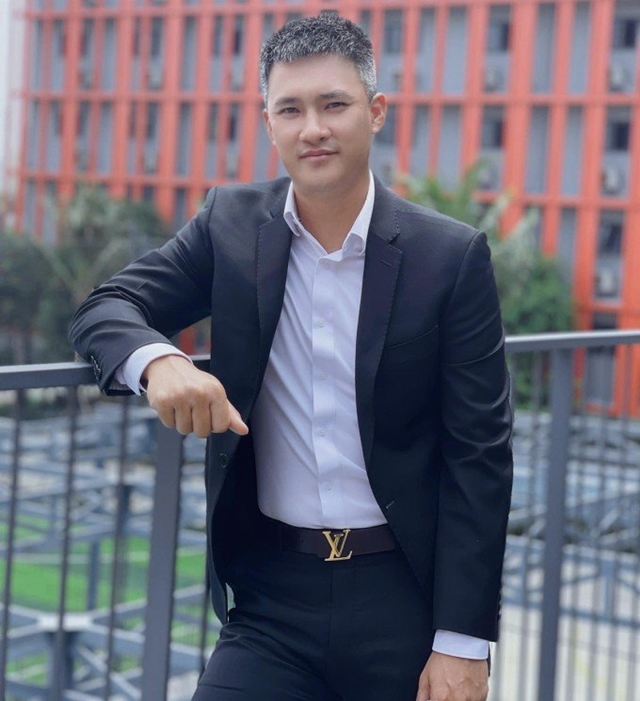 hinh-anh-moi-nhat-cua-cong-vinh-188260307085624573