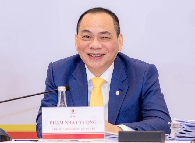 ty-phu-pham-nhat-vuong-mua-gan-5-von-lpbank-5088909