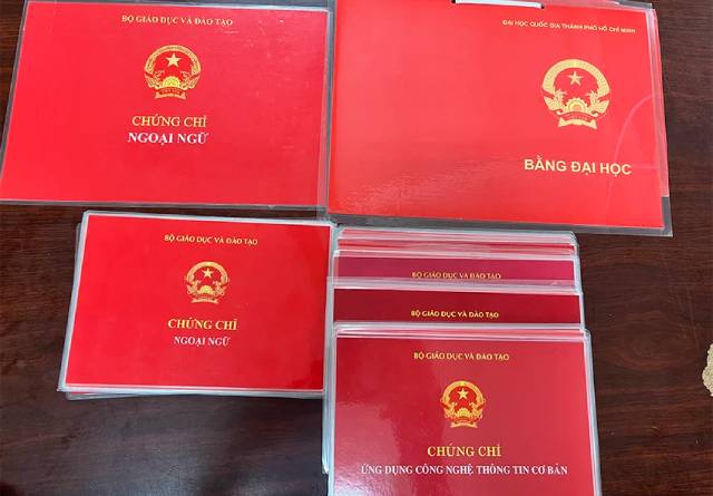 phat-hien-15-giao-vien-mua-bang-gia-o-bac-giang