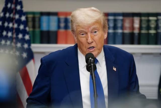 ong-trump-doa-se-lam-mot-dieu-khien-an-do-va-pakistan-hoi-han