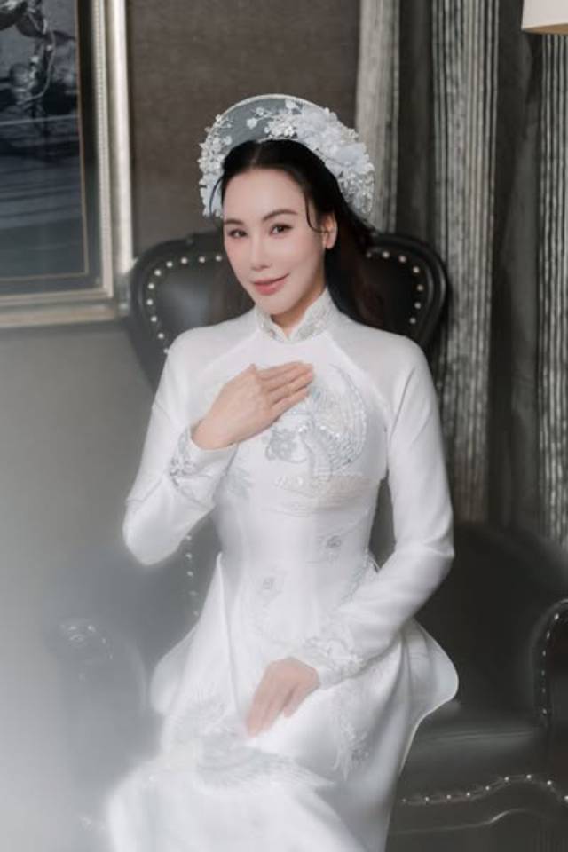 co-dau-ho-quynh-huong