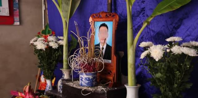 chang-trai-tu-vong-thuong-tam-khi-cuu-4-hoc-sinh-duoi-nuoc