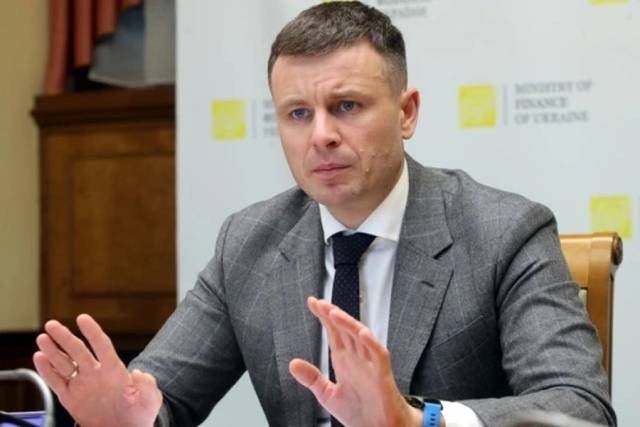 ukraine-de-xuat-eu-vien-tro-quan-su-bang-mot-phan-gdp