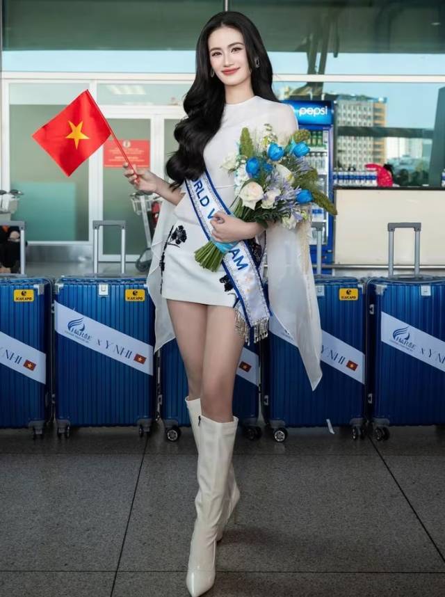 hoa-hau-y-nhi-chuan-bi-hanh-ly-len-duong-thi-miss-world-nhung-thieu-vang-1-nguoi-4
