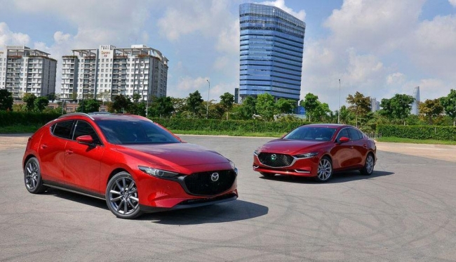 Mazda3, Hyundai Elantra, KIA Cerato và hàng loạt xe hạng C đồng loạt hạ giá mạnh