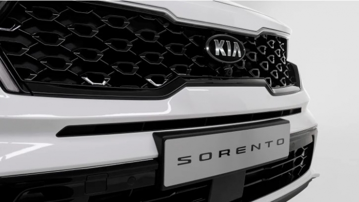 Kia Sorento 2020 bật mí 1 loạt tính năng chưa từng có trong phân khúc, uy hiếp Toyota Fortuner