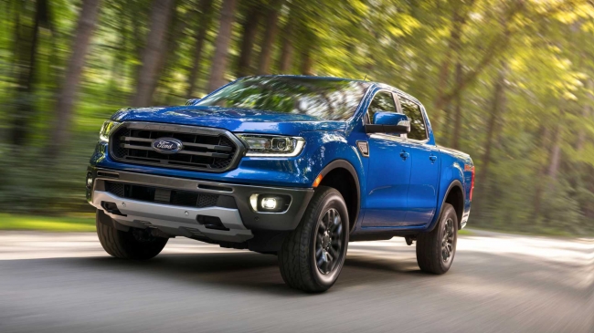 Ford Ranger, Ford Everest đồng loạt báo tin xấu cho khách hàng