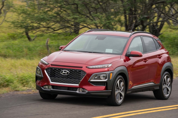 Hyundai Kona bất ngờ giảm giá cực sâu, quyết "vợt' hết khách của Ford EcoSport