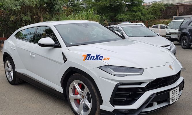 Toàn cảnh quá trình đăng kiểm biển số chiếc siêu SUV Lamborghini Urus của Minh 