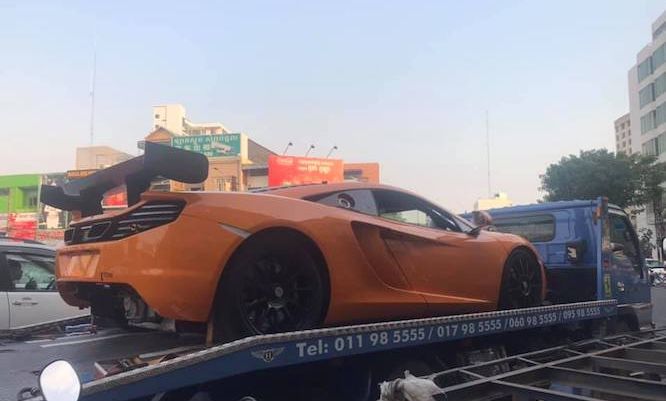 Tậu siêu xe dành cho đường đua McLaren MP4-12C GT3, giới mê xe Việt Nam khâm phục độ chịu chơi của đại gia Campuchia