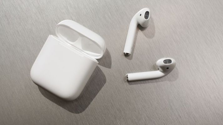 Sau iPhone, AirPods là sản phẩm bán chạy nhất của Apple