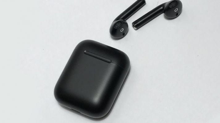 AirPods 2 sẽ lột xác với vỏ màu đen và phủ một lớp sơn mới hoàn toàn, giá 159 USD