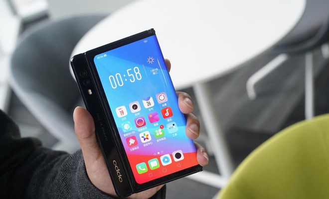 Oppo cũng đã có smartphone màn hình gập