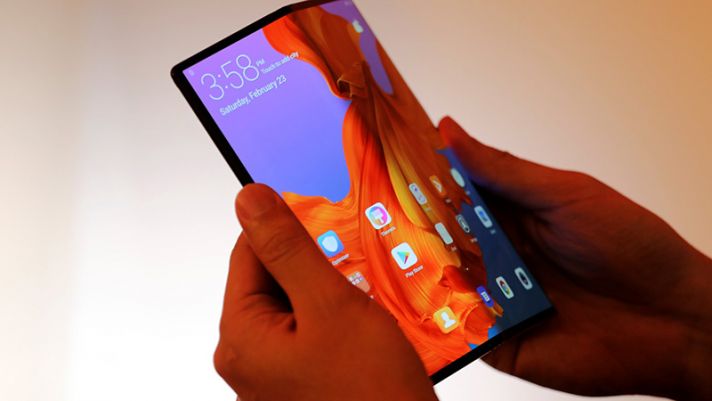 Sếp Huawei: Chúng tôi từng làm sản phẩm giống Galaxy Fold, nhưng phải bỏ đi vì quá tệ 