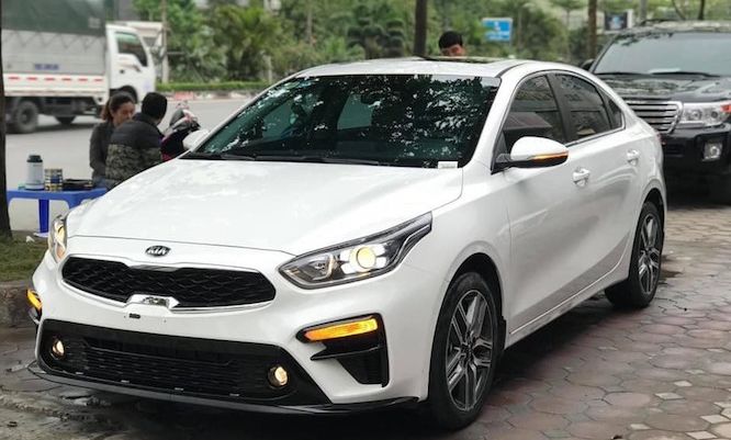 Kia Cerato 2019 vừa mua hơn một tháng đã rao bán giá 680 triệu đồng, nhiều người cho là không hợp lý