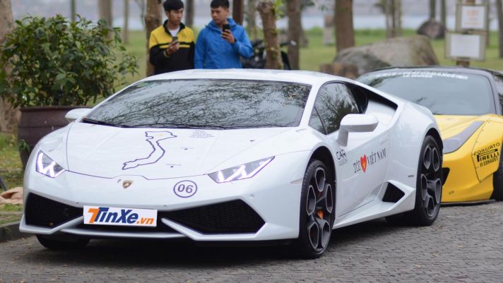 Chịu lỗ hàng chục tỷ, đại gia Việt thanh lý Lamborghini Huracan 