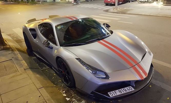 Chạm mặt hàng độc Ferrari 488 GTB độ SVR duy nhất Việt Nam của đại gia Sài Gòn