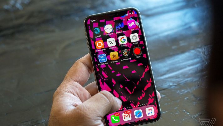 iPhone X hết bảo hành vẫn được Apple sửa hoàn toàn miễn phí với lỗi màn hình cảm ứng