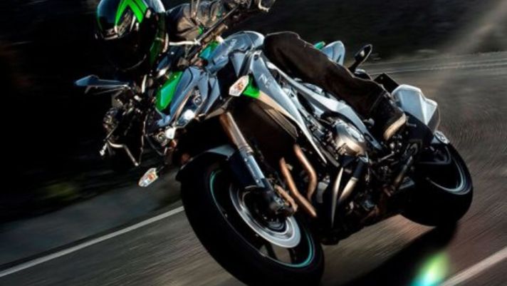 Kawasaki Z1000 có đủ 