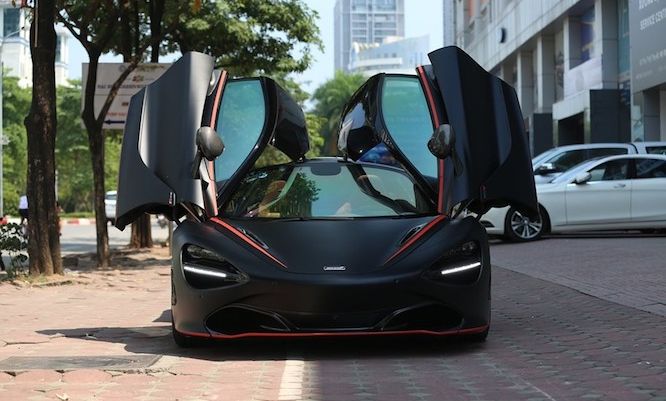 McLaren 720S 'Batman' ra Thủ Đô để tìm chủ nhân mới