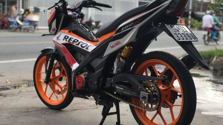 Tiếc nuối xe côn tay Honda Sonic 150R Repsol đẹp xuất sắc nhưng lại ngừng sản xuất