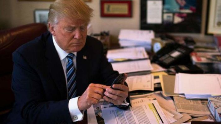 Tổng thống Mỹ bất ngờ lên tiếng chê iPhone mới