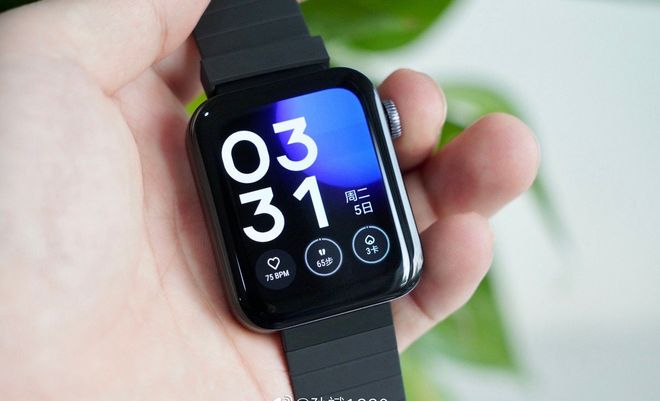Cận cảnh Xiaomi Mi Watch: Thiết kế giống Apple Watch, màn hình AMOLED, giá 4.3 triệu đồng