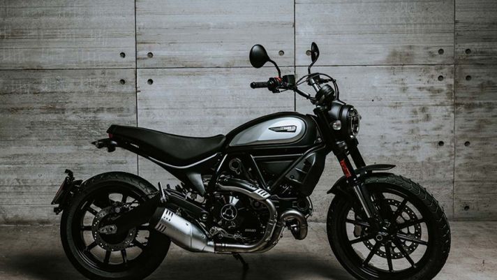 Ducati Scrambler Icon Dark 2020 ra mắt với mức giá cực 'mềm'