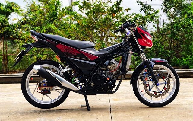 Suzuki Satria 150 đẹp 'nhức nhối' không thua gì Yamaha Exciter, Winner X