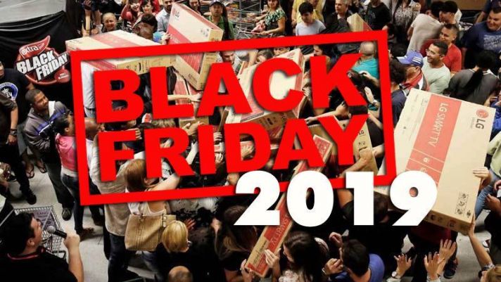 Black Friday Việt Nam: Đến hàng bánh vỉa hè cũng rộn ràng khuyến mãi