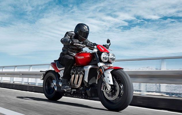 Triumph Rocket 3 2020 ra mắt, giá từ 585 triệu đồng