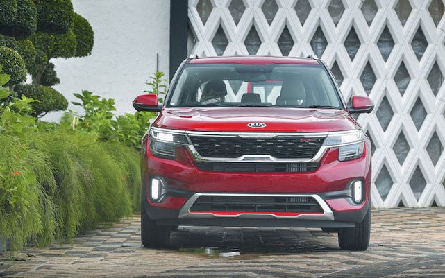 KIA Seltos phiên bản mới chuẩn bị ra mắt, quyết cạnh tranh Hyundai Kona Electric