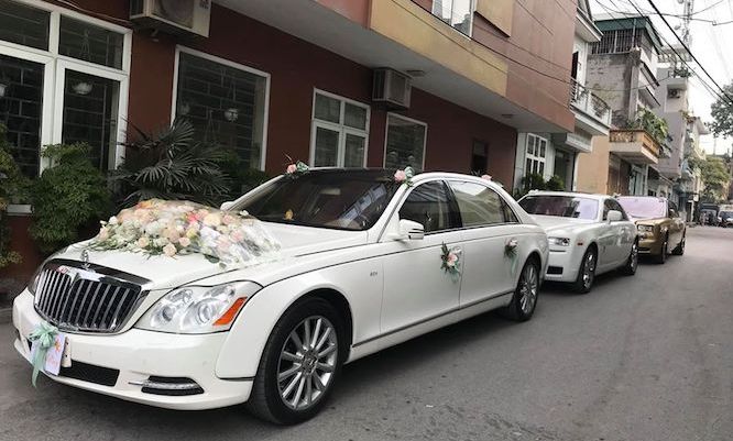 Mãn nhãn với dàn Maybach, Rolls-Royce xuất hiện tại đám cưới ở Quảng Ninh