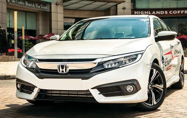 Honda Civic bất ngờ giảm giá tới 60 triệu đồng, cơ hội tuyệt vời cho khách hàng mua xe chơi Tết