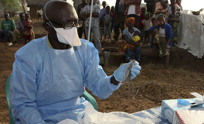 Báo động dịch bệnh lạ từ Nigeria, tử vong chỉ sau 48 giờ