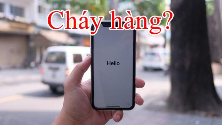 Smartphone hot nhất thế giới ‘cháy hàng’ vì lý do bất ngờ